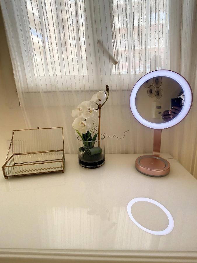 T1 Centre Ville, Vieil Antibes, Port, Gare Et Plage 4Pers Apartment ภายนอก รูปภาพ